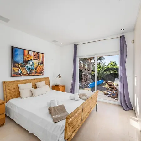 Villa By Vintage Travel